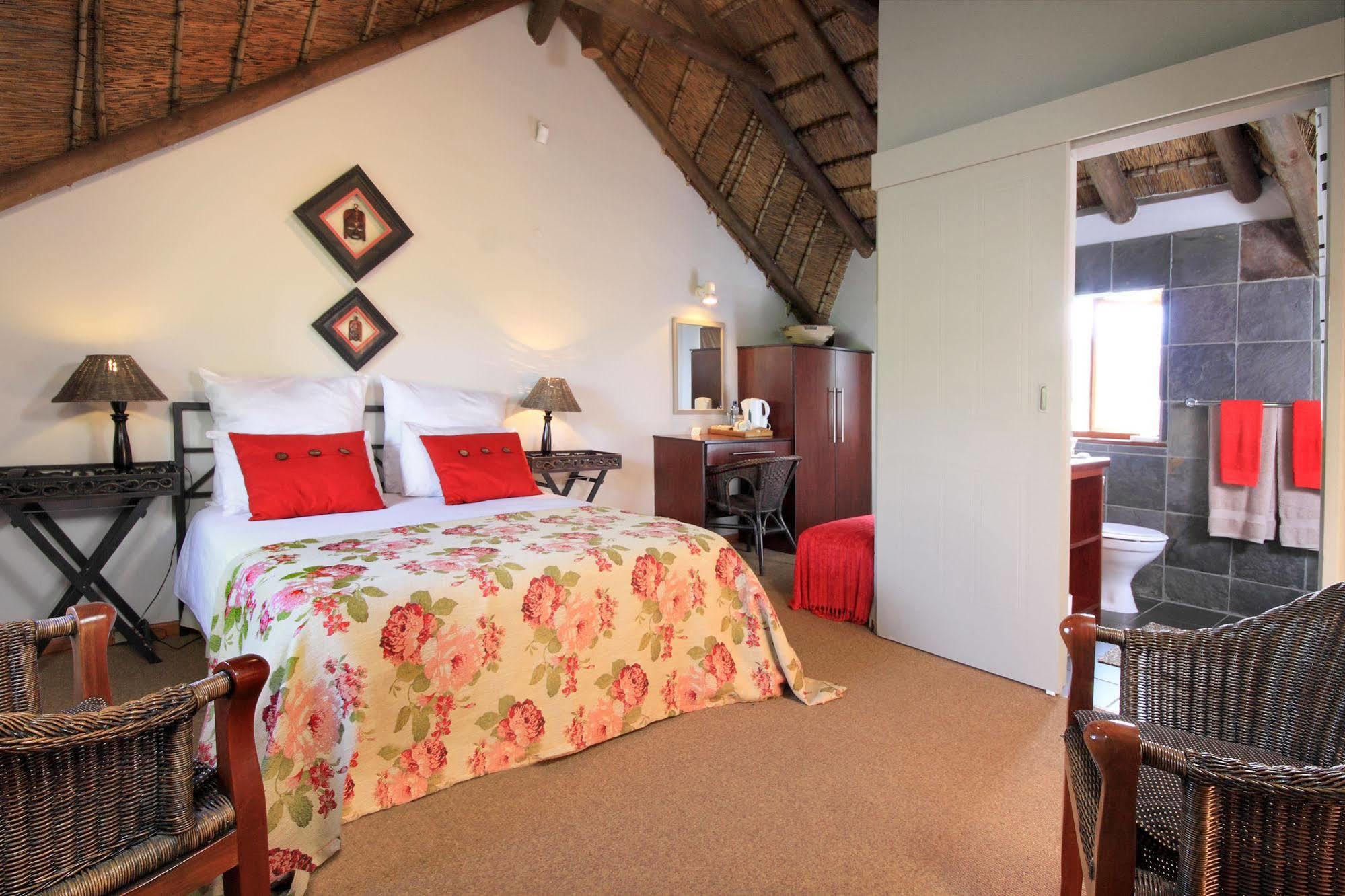 Thatchwood Country Lodge St Francis Bay Exterior photo